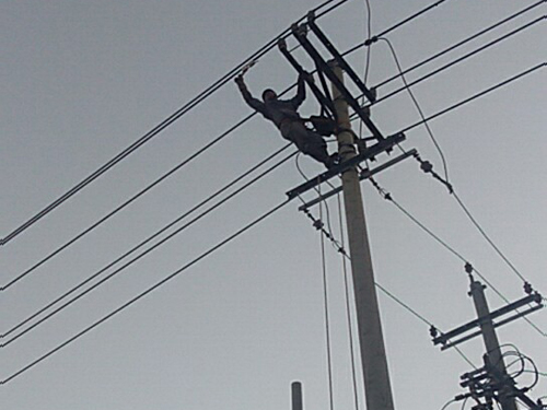 電力搶修3.jpg