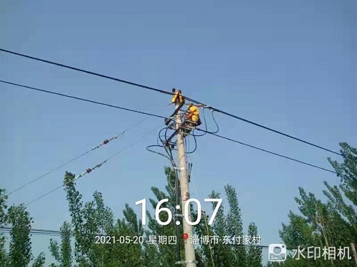 2021年5月20—21日淄博高青1OkV線路遷改！帶電拆、打火現(xiàn)場。